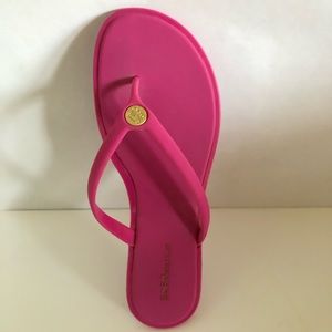 BCBG pink flip flops